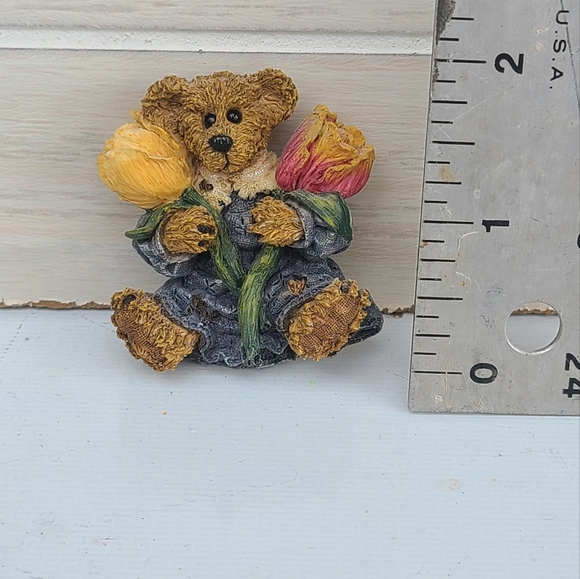 Boyd's Bears Pin Tulip An Armful of Blooms Floral Collection - Picture 3 of 4